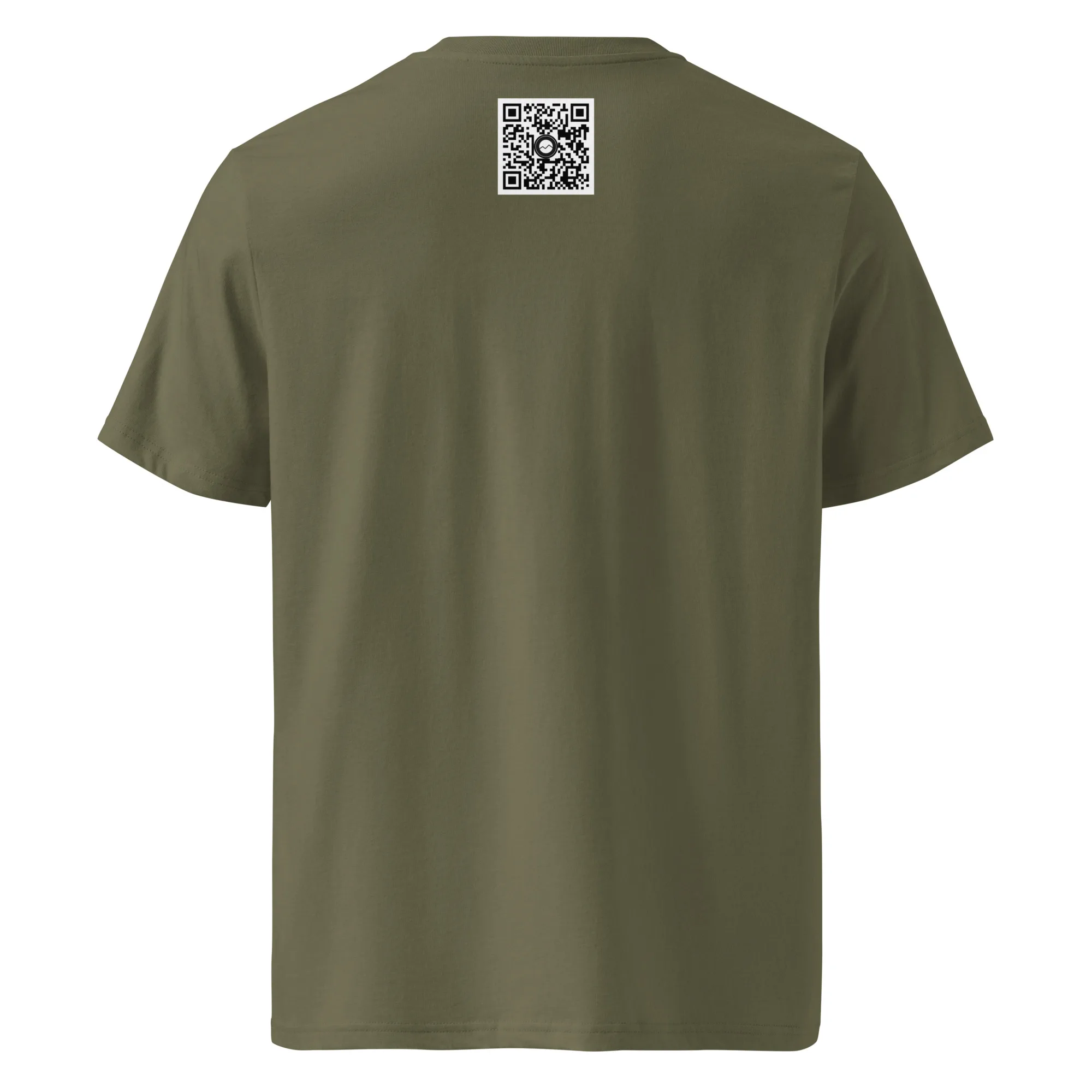 Una Camiseta unisex Amanecer desde el Roque de los Muchachos en color verde con un código QR en la parte superior de la espalda, evocando el espíritu de Paisajes Canarios.